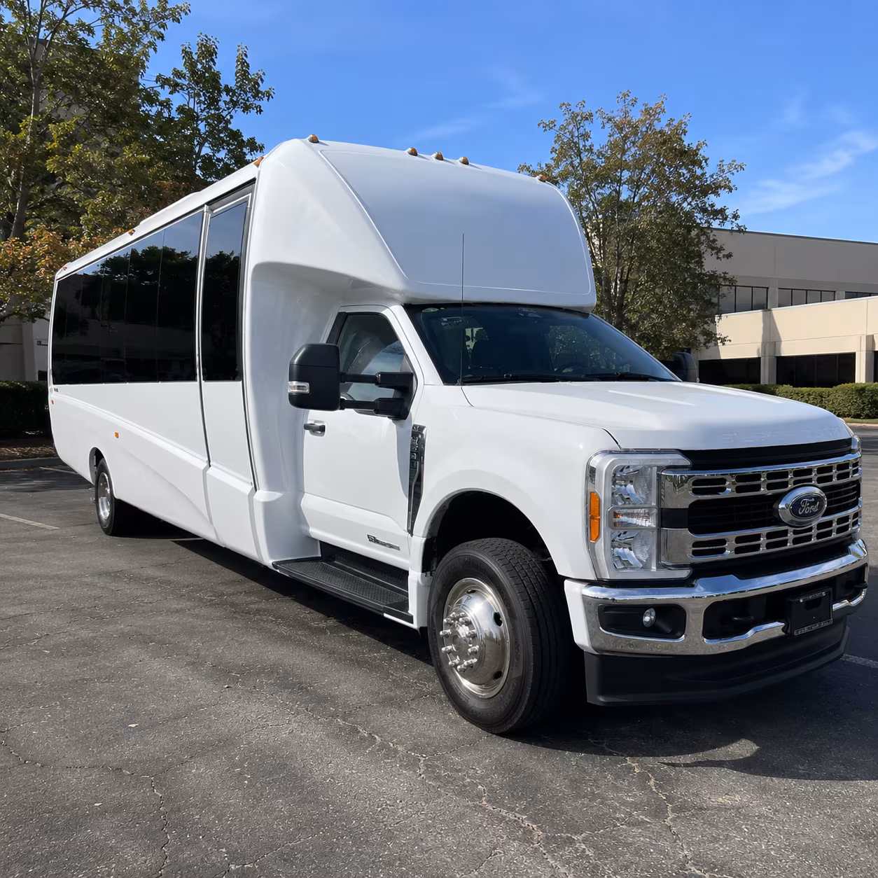 buses for corporate retreats and off site meetings near dover
