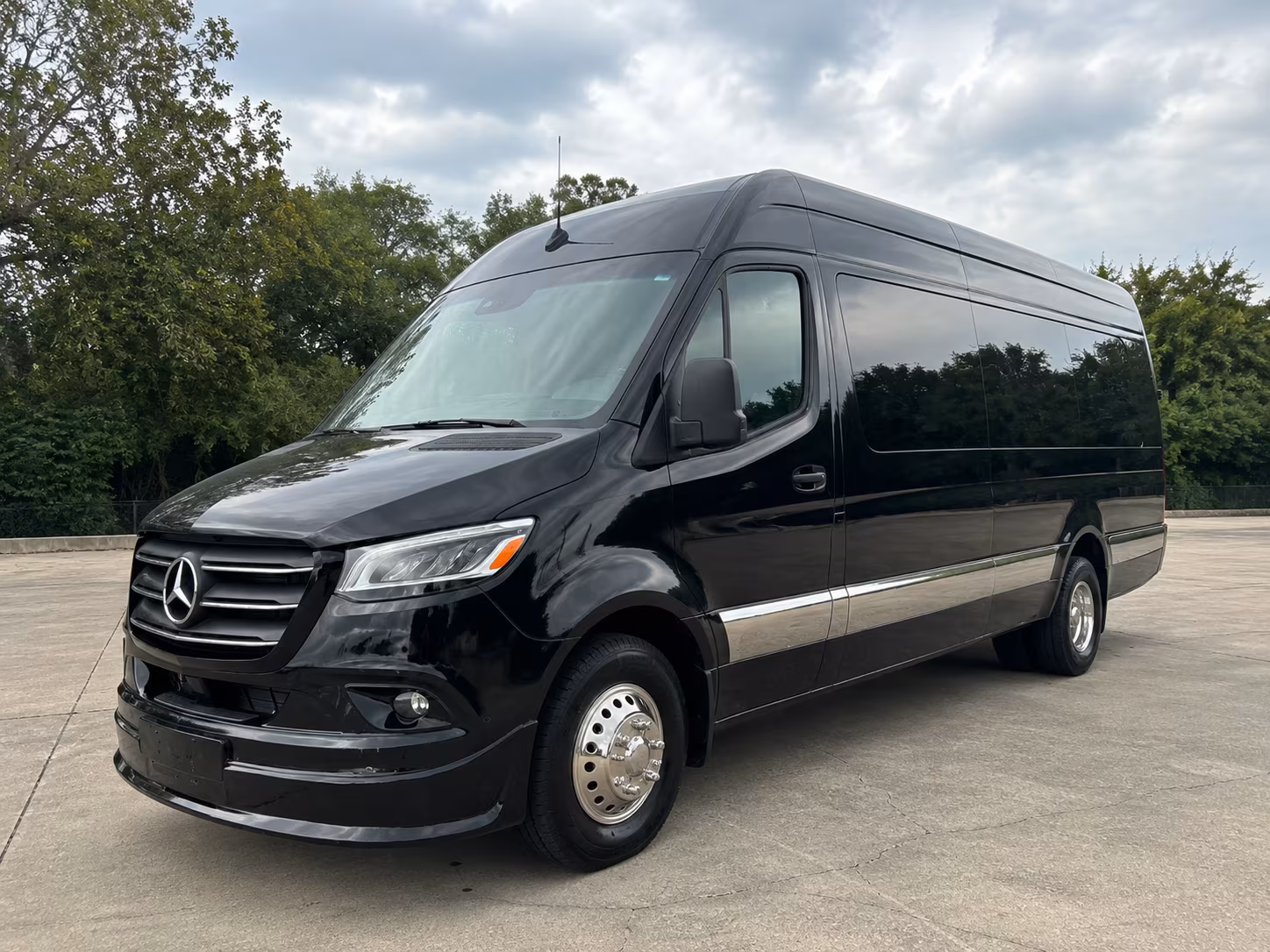 dover sprinter limousine