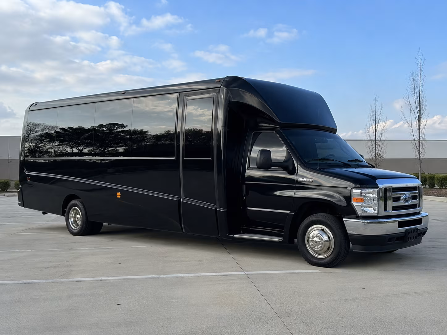 minibus and charter bus rentals for dover area school sporting events and competitions