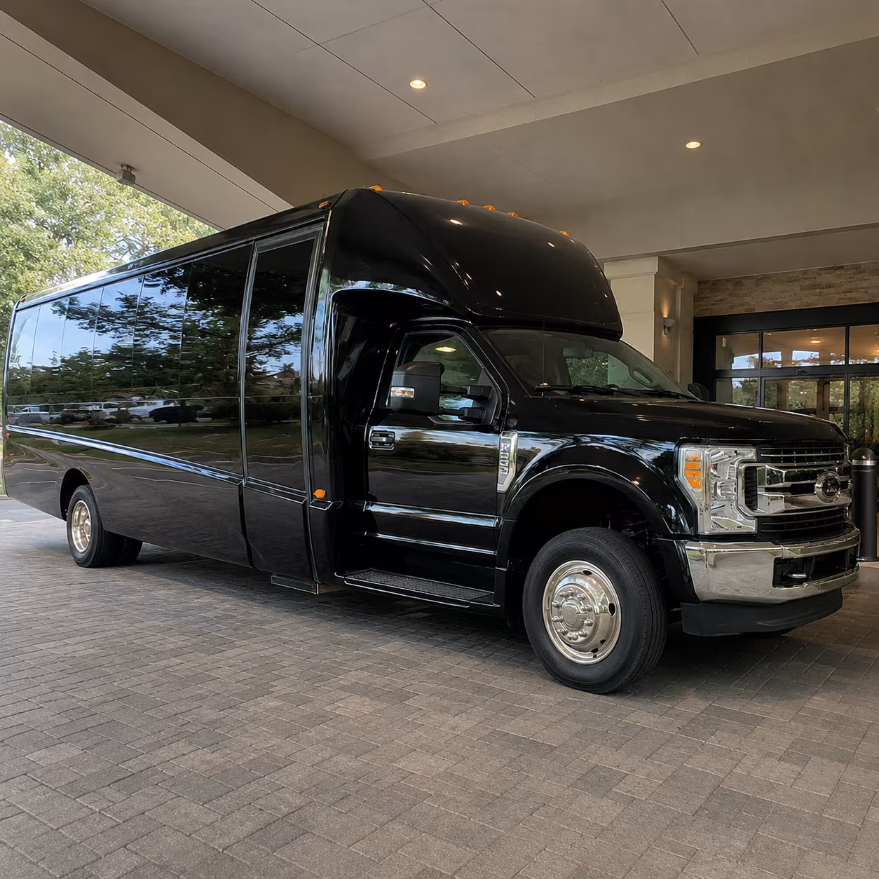 rent a party bus in dover for caesar rodney high school prom night